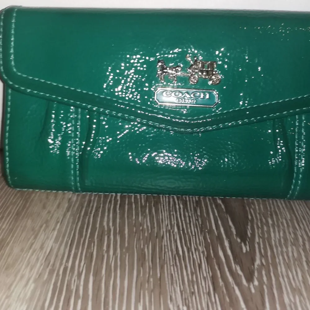 Coach Wallet - Picture 5 of 5